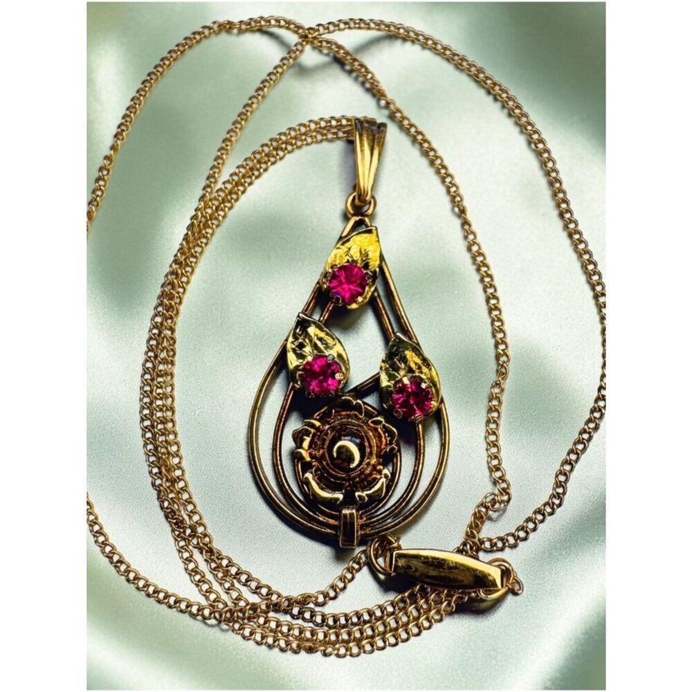 ANTIQUE -10K Gold -Art Nouveau -Ruby Necklace -17" -Flower Leaf Necklace -3.1g